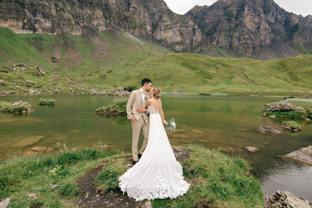 Getting Married in Switzerland: The Ultimate Guide for American Couples